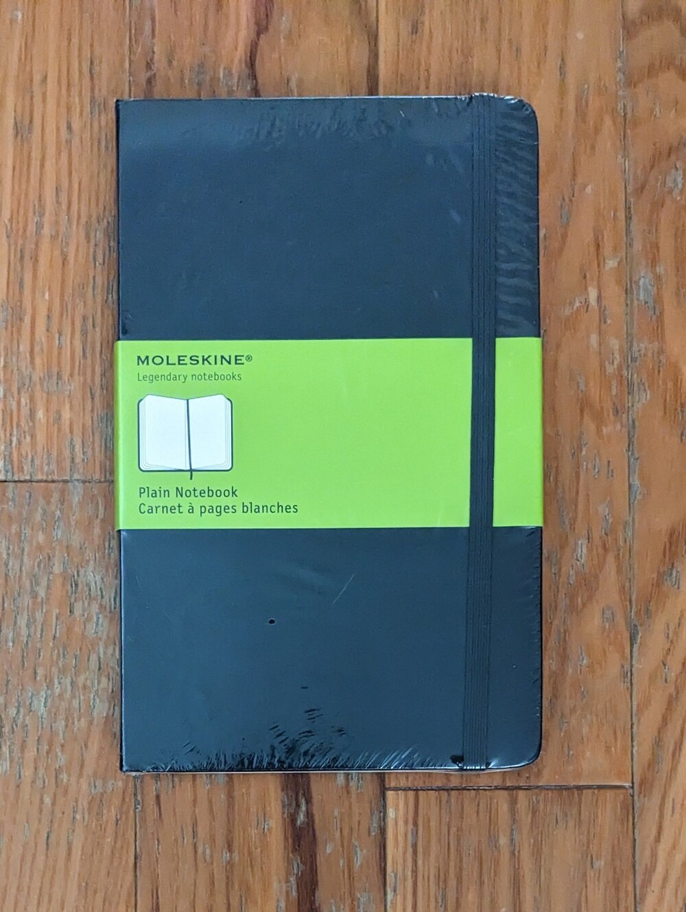 Classic Moleskine Large Black Plain Notebook Brand New Sealed 5 in x 8.25 in